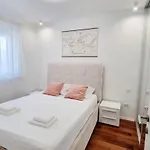 Maslina House - Family 2 With Pool Solin