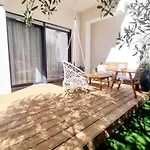 Maslina House - Family 2 With Pool Apartman *