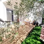 Maslina House - Family 2 With Pool Apartman *