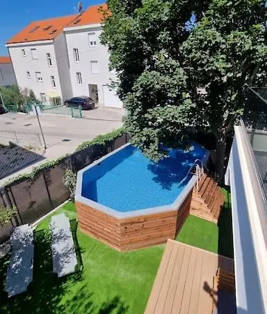 Maslina House - Family 2 With Pool * Solin